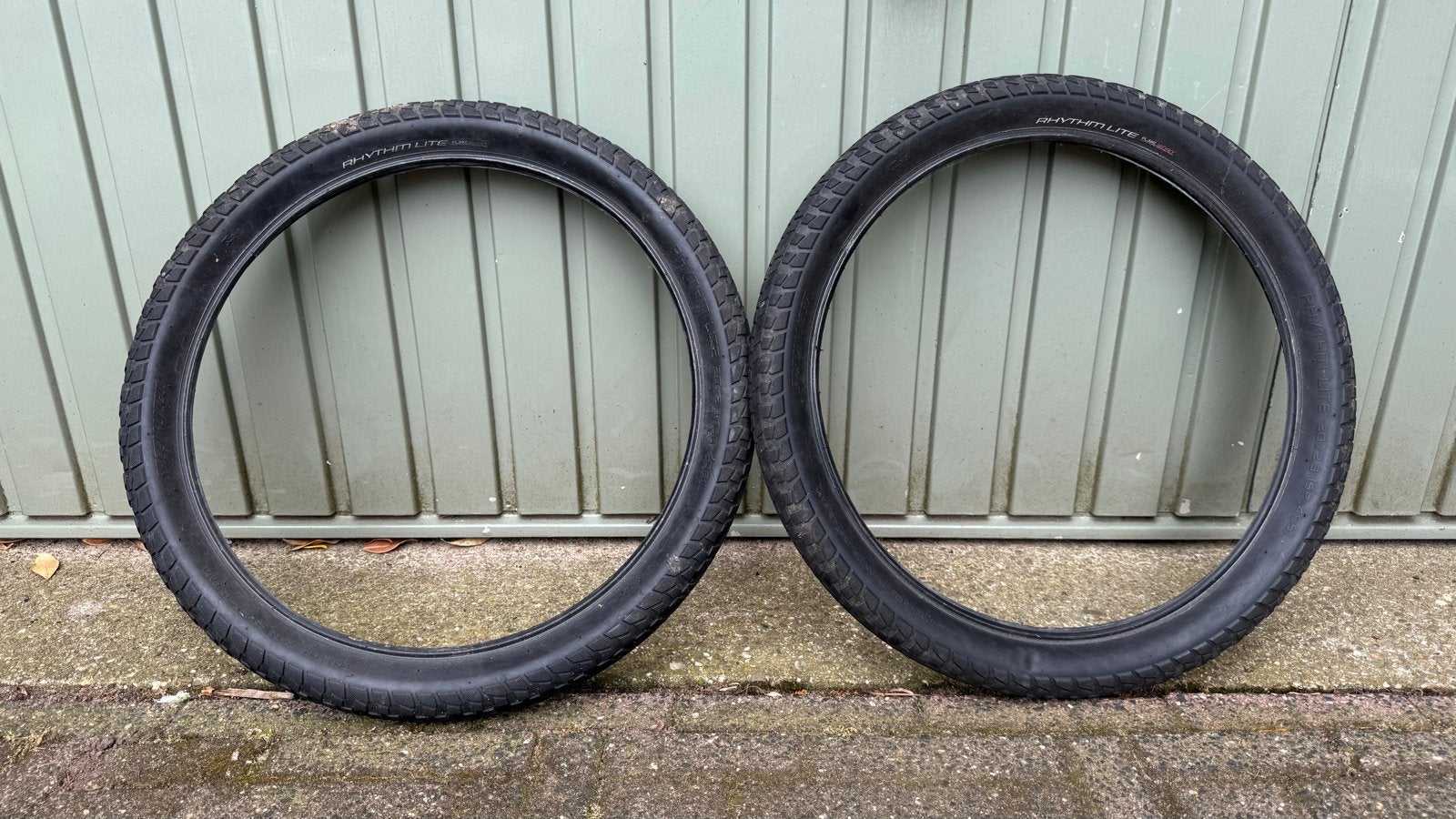 Specialized Rhythm Lite 20x2.3 fietsbanden, Gebruikt, Band, Kinderfiets, Ophalen of Verzenden