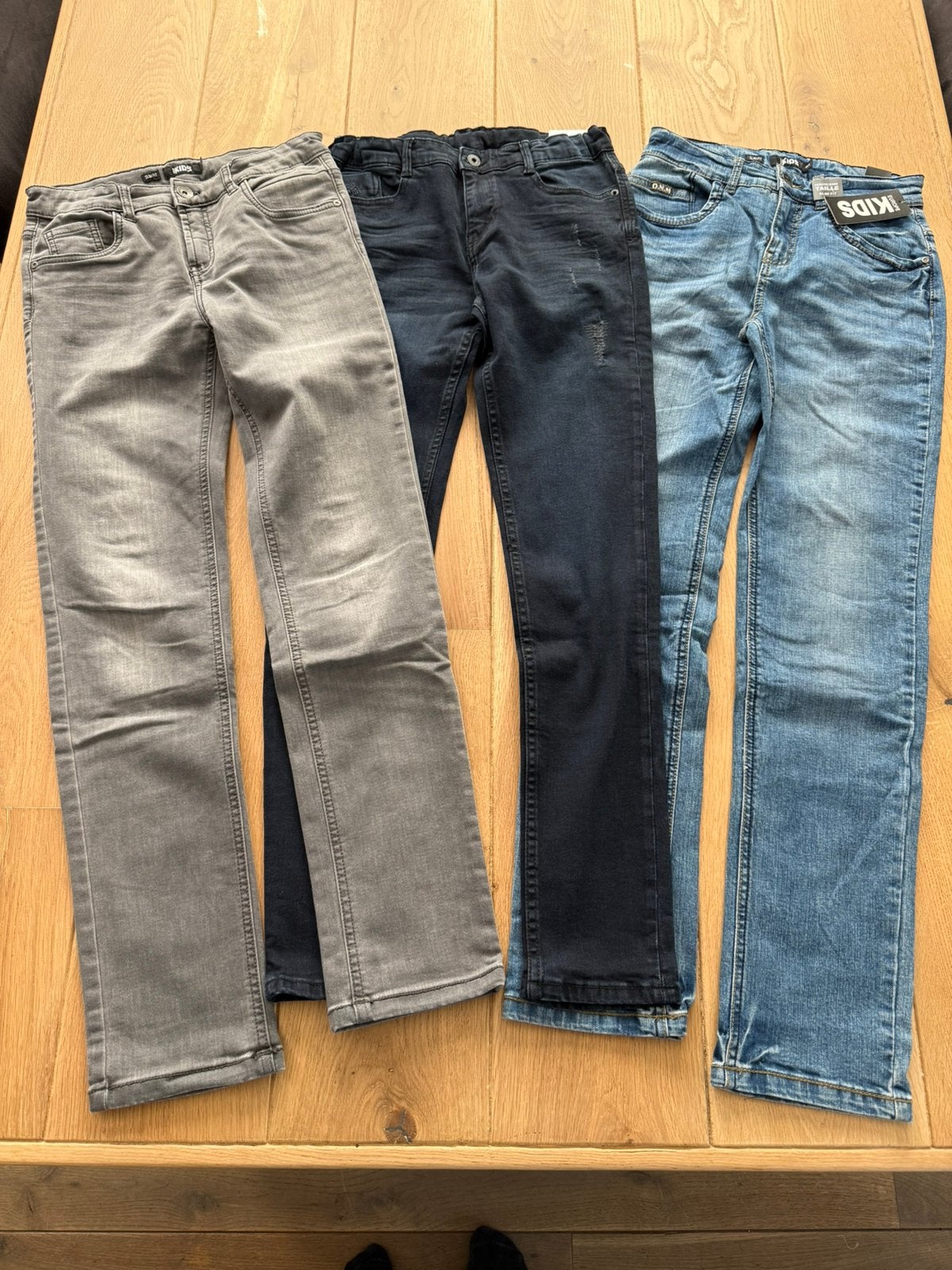 3 (nieuwe) jongensbroeken maat 164, Kinderen en Baby's, Kinderkleding | Maat 164, Ophalen of Verzenden, Nieuw, Jongen, Broek