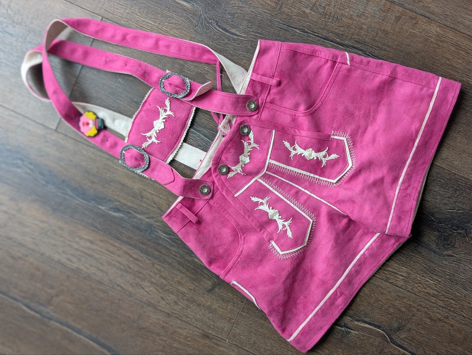 Roze Lederhose - Oktoberfest, Maat 38/40 (M), Carnaval, Ophalen of Verzenden, Zo goed als nieuw