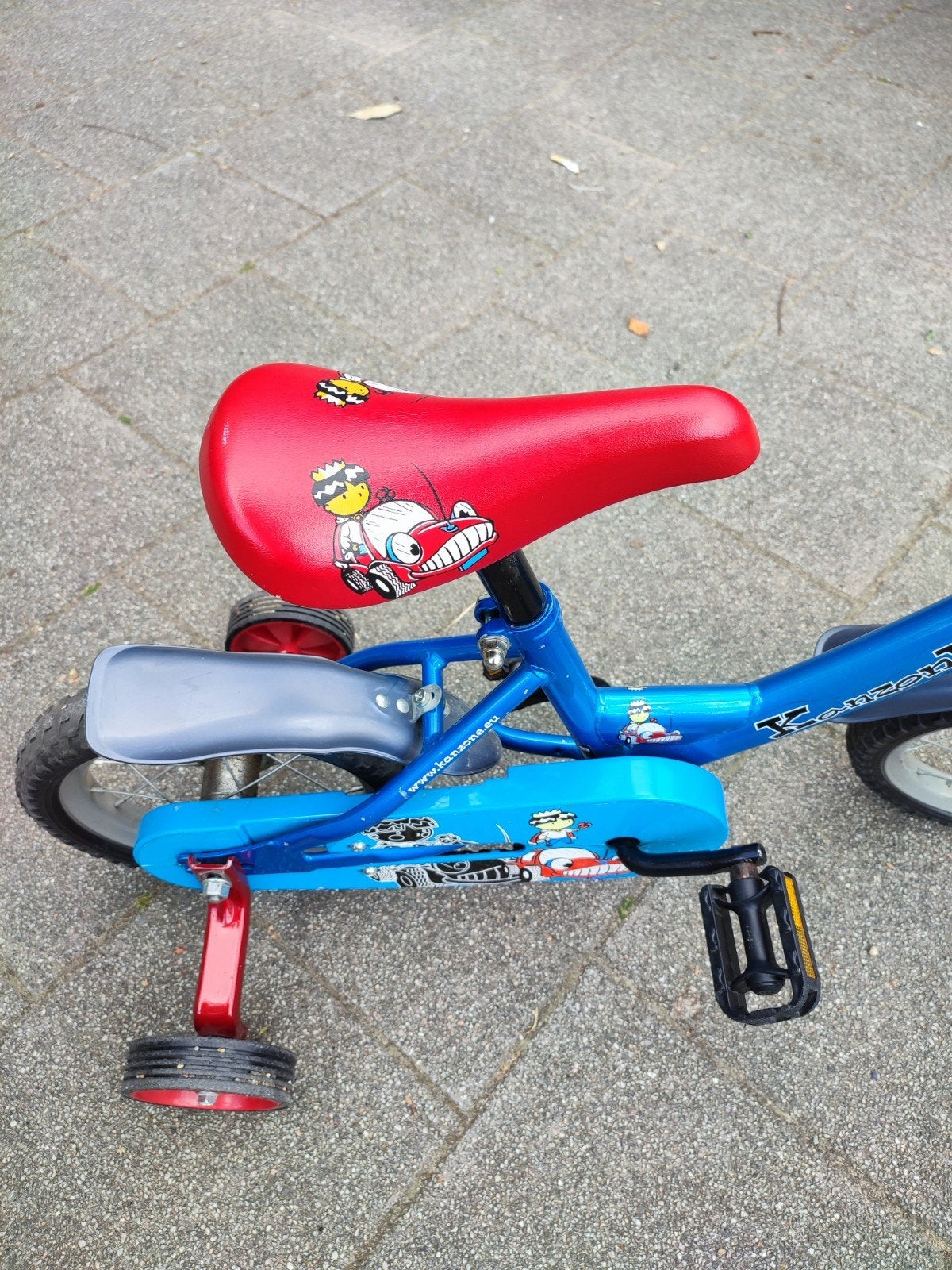Kinderfiets 12 inch met zijwieltjes - Blauw/Rood, Ophalen, Terugtraprem, Zijwieltjes, Gebruikt