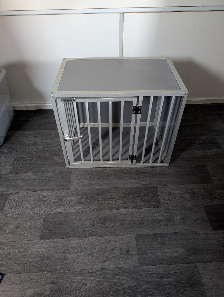 HUNDOS pro bench maat s, Dieren en Toebehoren, Ophalen, Zo goed als nieuw