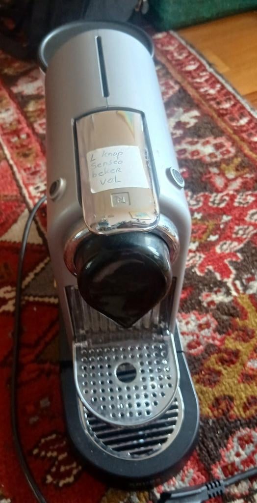 Krups Nespresso apparaat - linker knop werkt alleen, Ophalen, Gebruikt, Espresso apparaat
