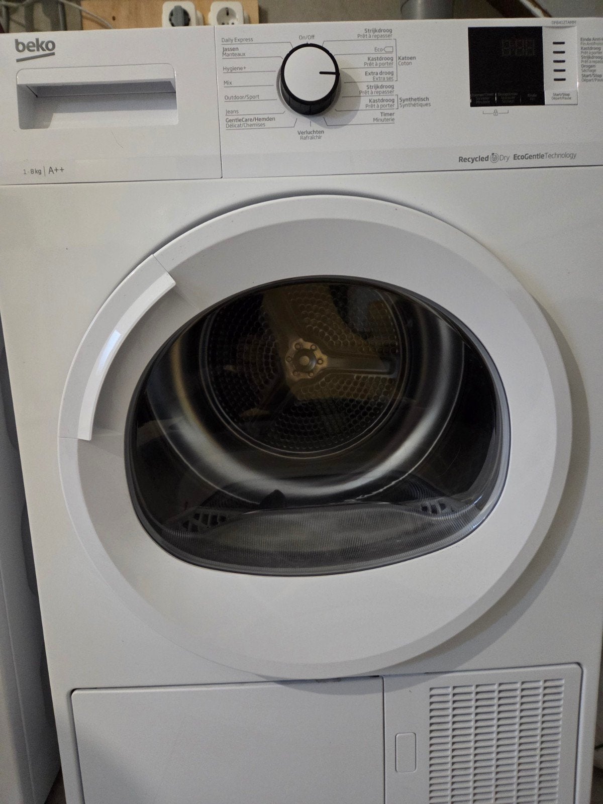 Beko DF8412TAMM Condensdroger 8kg A++, Ophalen, 8 tot 10 kg, Zo goed als nieuw, Voorlader