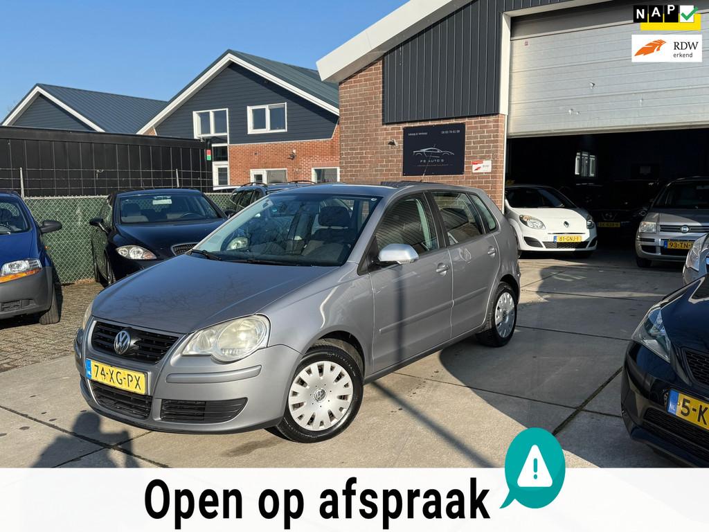 Volkswagen Polo 1.4-16V Optive |NEW APK|NAP KM|BOEKJES|AIRCO, Auto's, Volkswagen, Bedrijf, Te koop, Polo, ABS, Airbags, Airconditioning