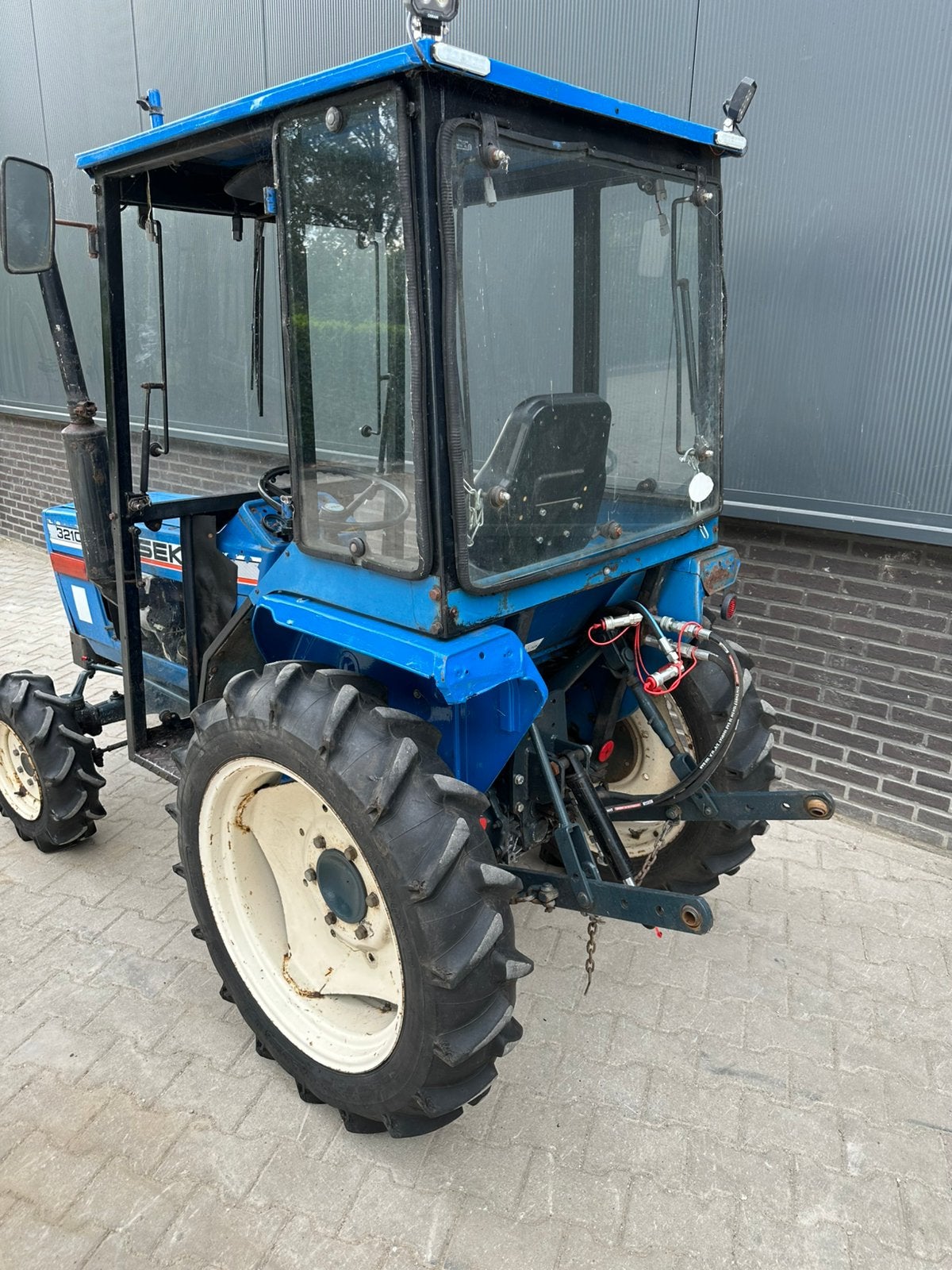 Iseki 3210 - Cabine - Hydrauliek - 4x4, Overige merken, Gebruikt, Tot 2500, Ophalen of Verzenden