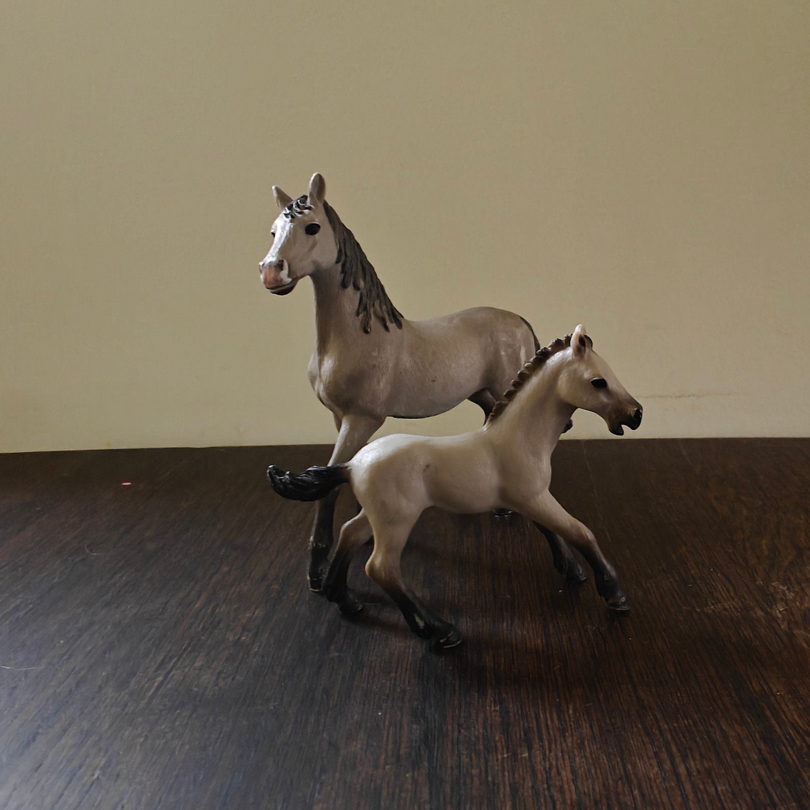Schleich paarden set - merrie en veulen, Ophalen of Verzenden, Gebruikt, Jongen of Meisje
