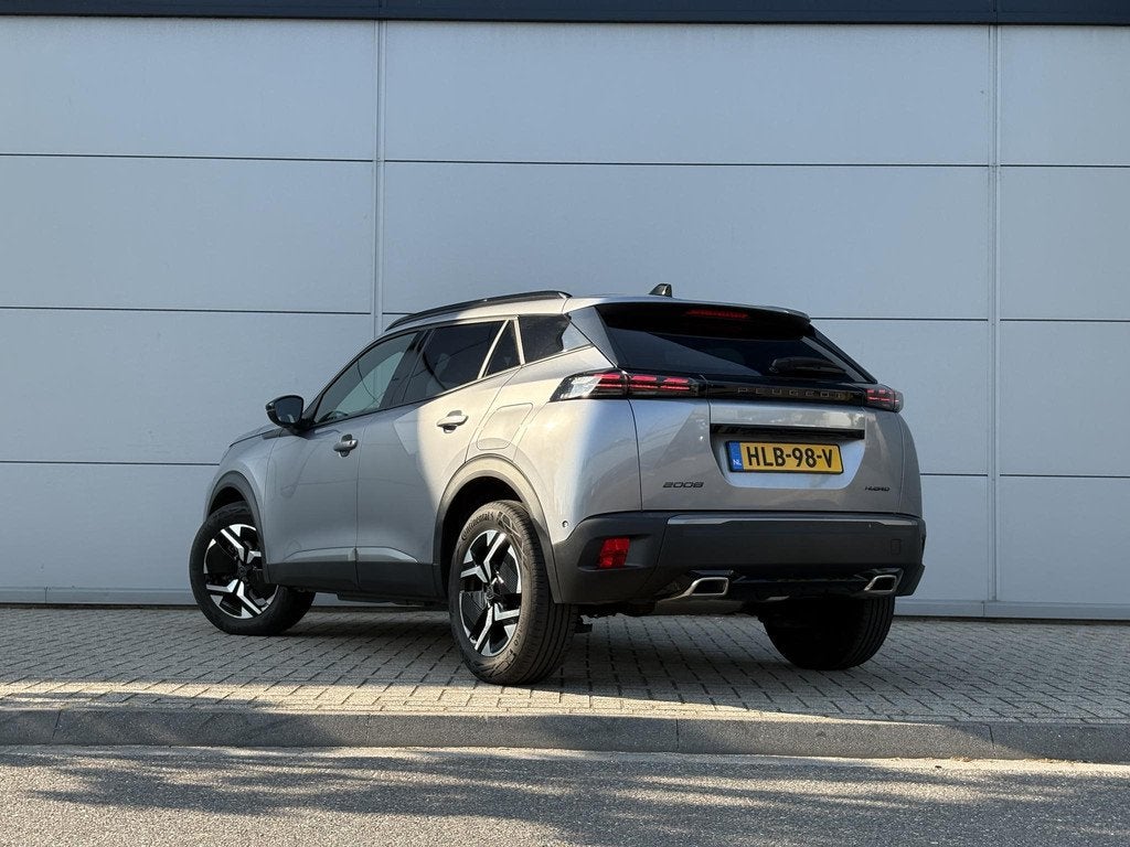 Peugeot 2008 1.2 Hybrid 145 Allure | Adaptieve Cruise Contro, Gebruikt, Euro 6, 1199 cc, Leder en Stof
