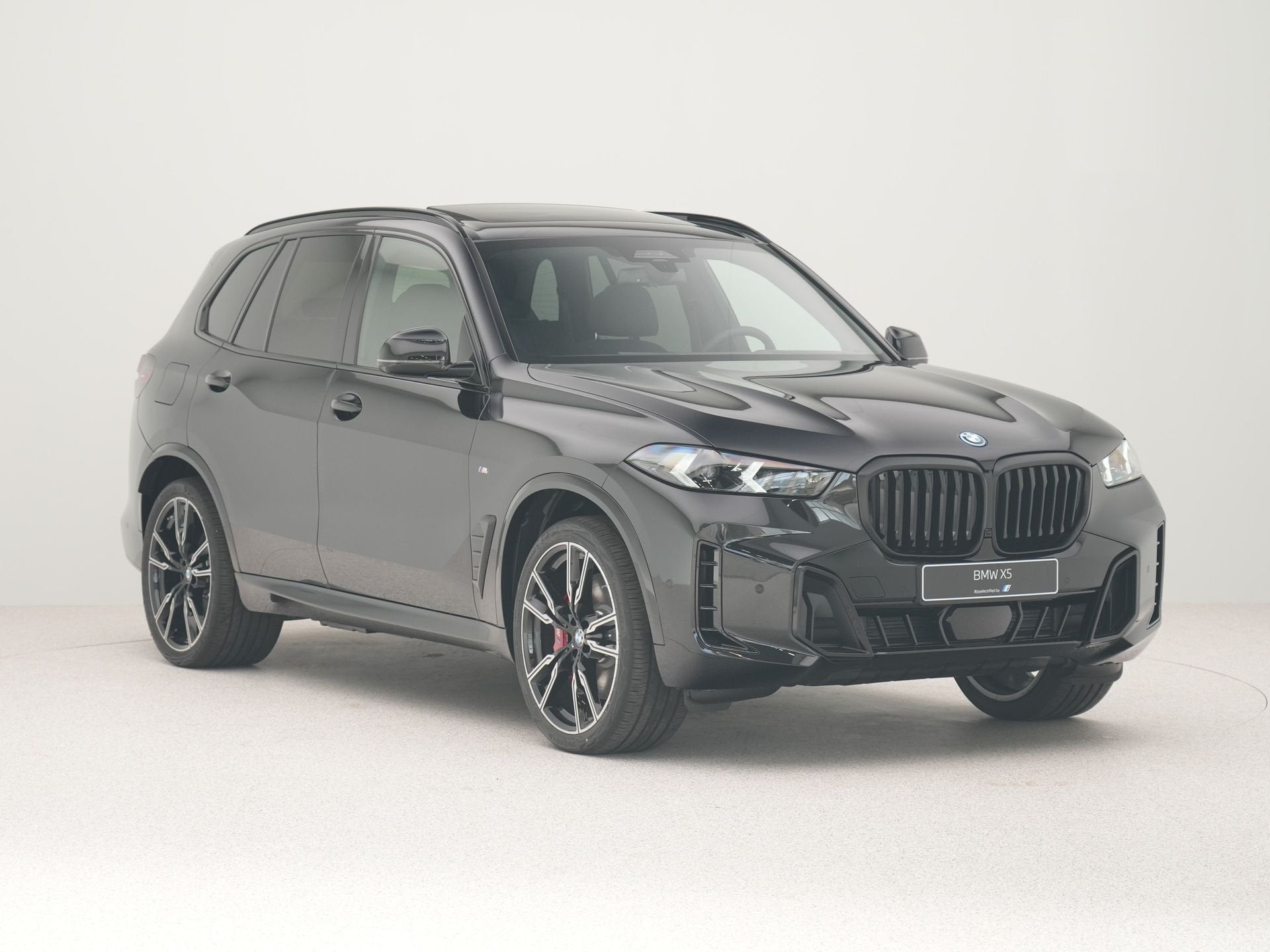 BMW X5 xDrive50e M Sport Pro | High Executive | Panoramadak, Auto's, Automaat, 2395 kg, Overige brandstoffen, Zwart
