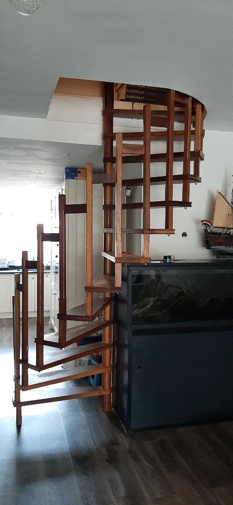 Hardhouten spiltrap, Ophalen, Gebruikt, Trap, 2 tot 4 meter