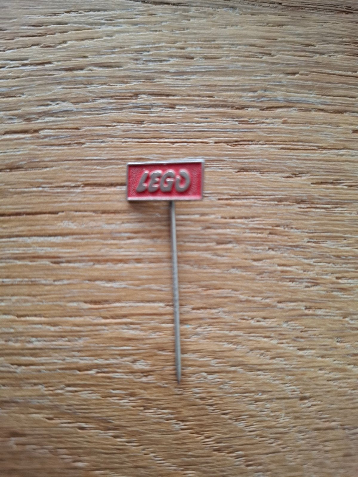 Speldje prikker pin reversspeld van het logo Lego, Ophalen of Verzenden
