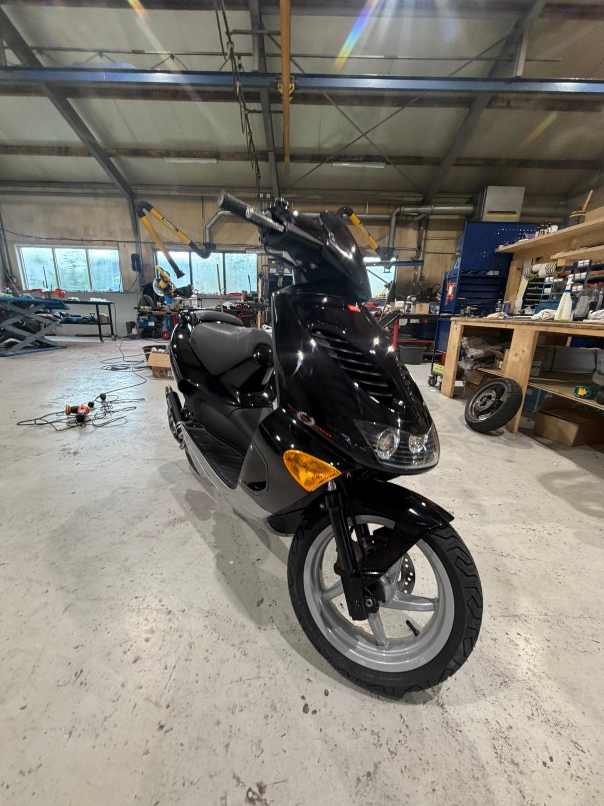 GEZOCHT APRILIA STEALTH 1997-1999 OPKNAP, Ophalen, Zo goed als nieuw, Tweetakt, SR 50