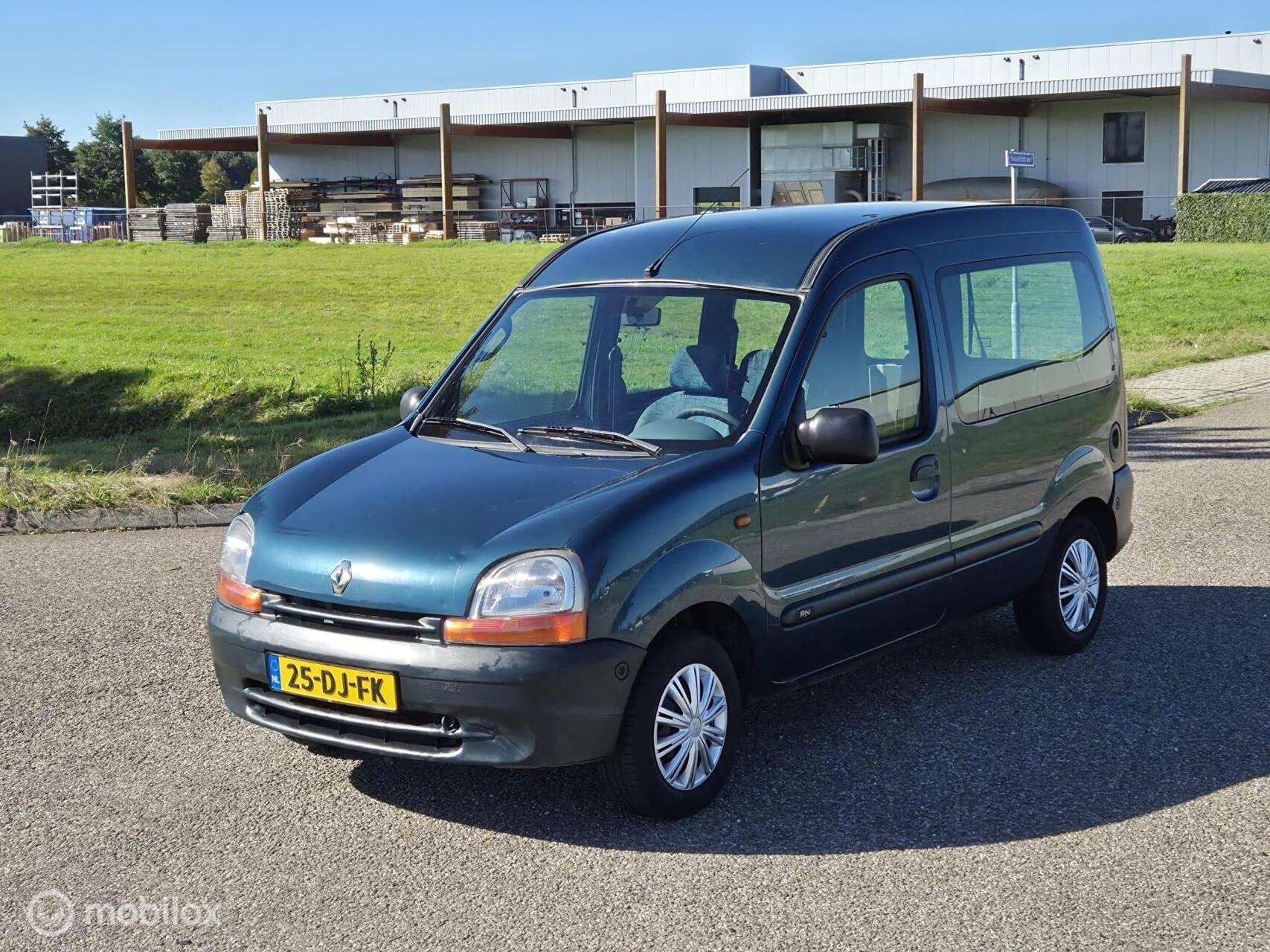 Renault Kangoo combi 1.4 RT Pampa Rolstoel auto 3+1 4 pers., Auto's, Elektrische ramen, 4 cilinders, Origineel Nederlands, Bedrijf