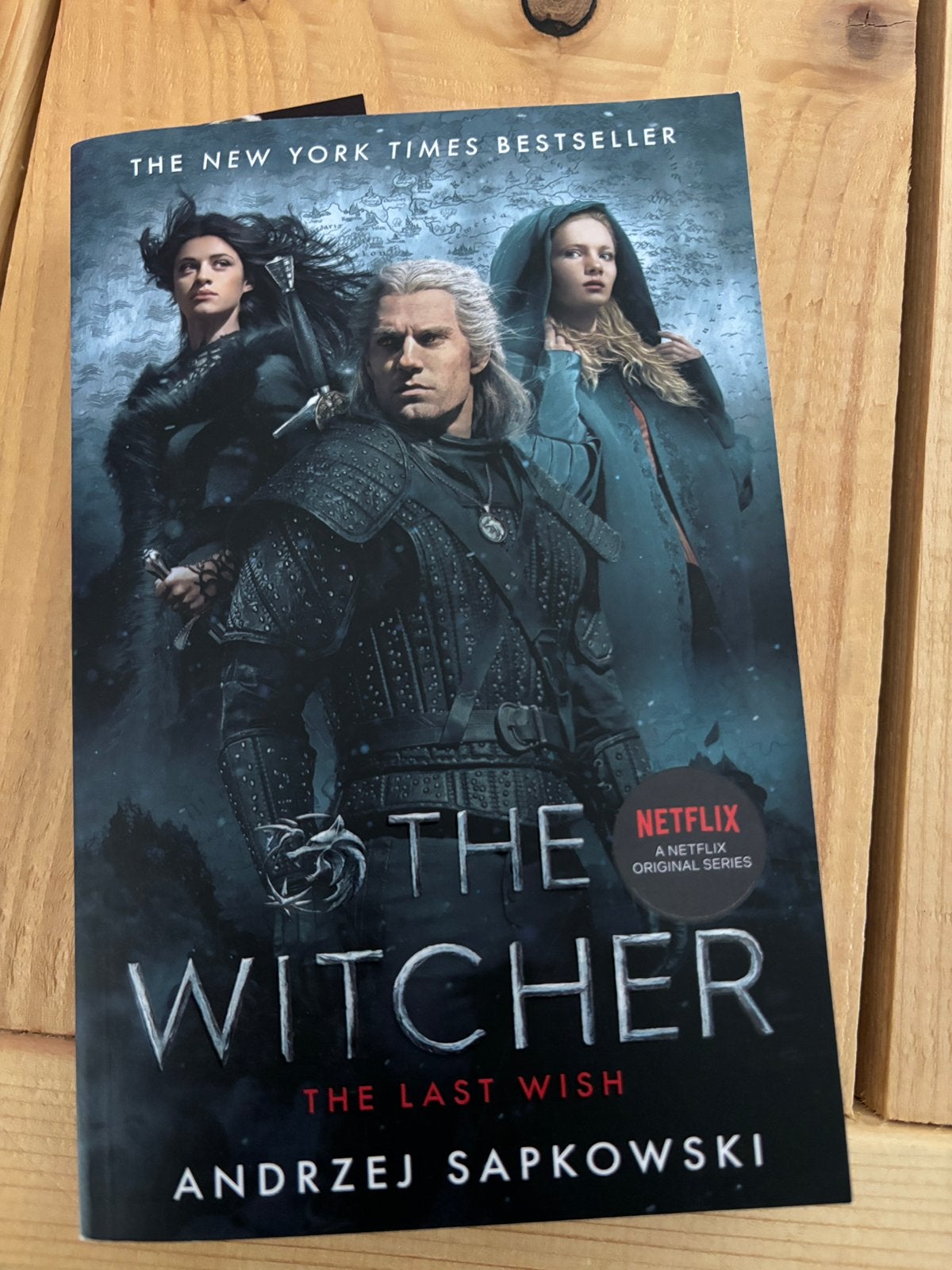 The witcher - the last wish, Boeken, Fantasy, Ophalen of Verzenden, Zo goed als nieuw