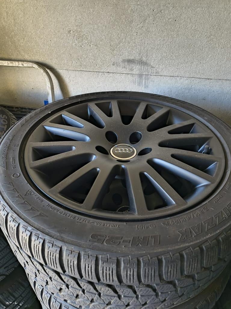 Audi velgen 17 inch banden winter a3 a4 a6 tt 5x112 zwart, Auto-onderdelen, Ophalen, Gebruikt, Audi