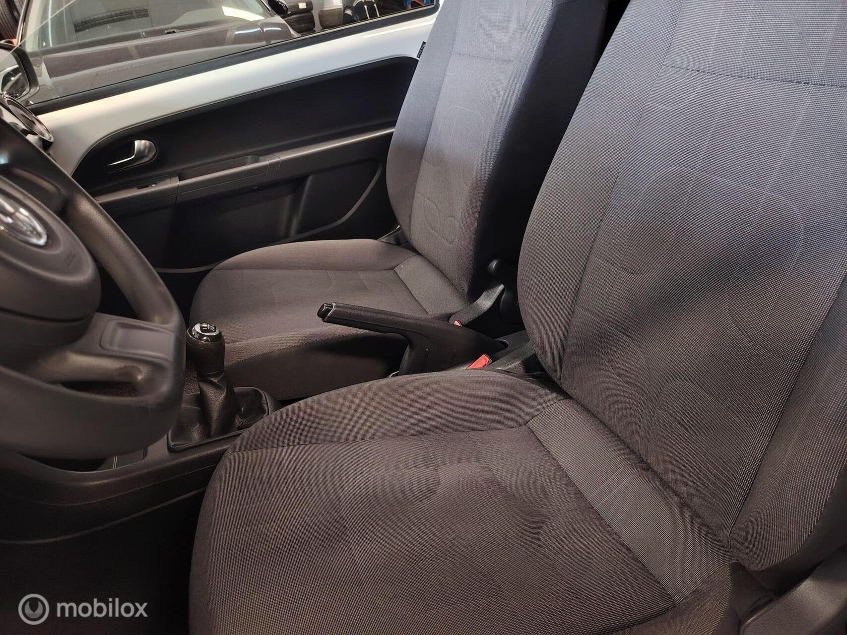 Foto 10 van Volkswagen Up! 1.0 high up! BlueMotion NAP! Airco! Nap✅ Na