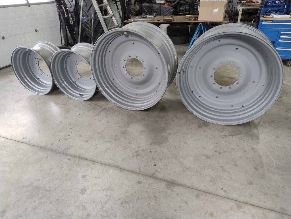 20 X 42  18 X 30  710 70 38  600/70 30 540 65 30, Zakelijke goederen, Agrarisch | Onderdelen | Banden, Velgen en Assen, Ophalen of Verzenden