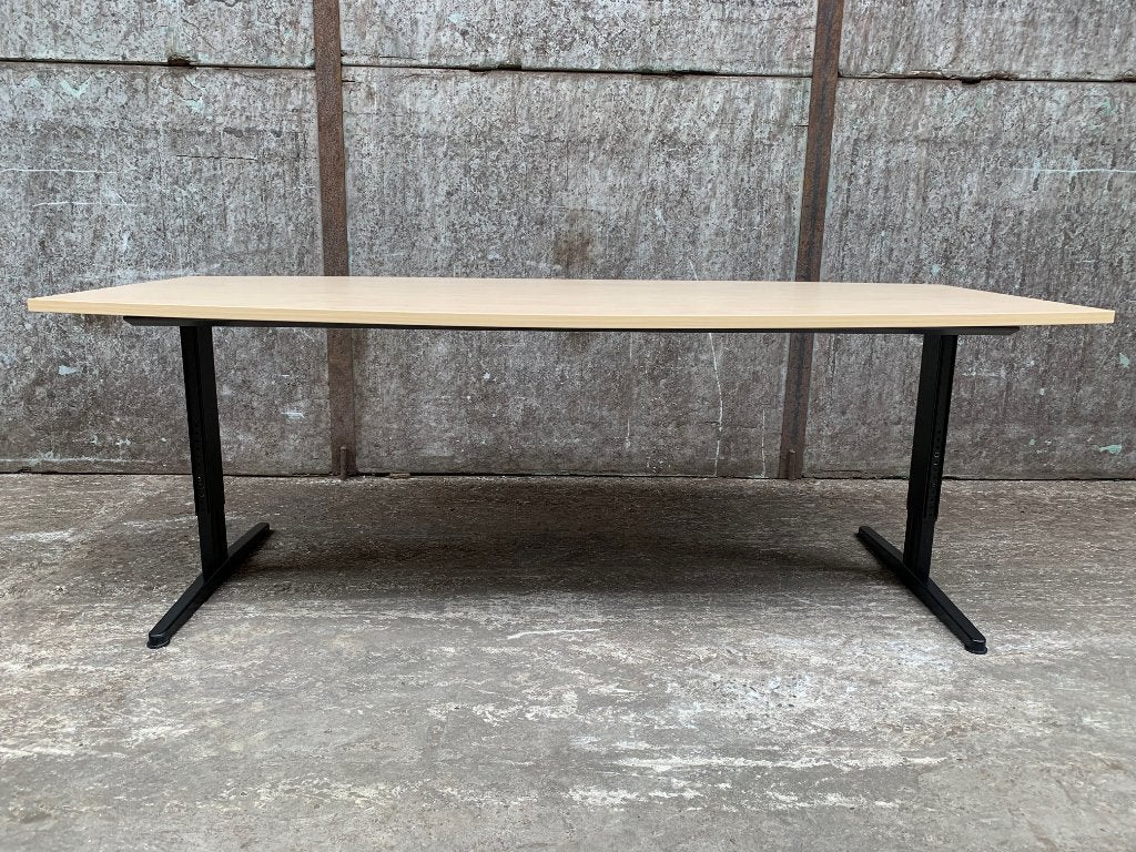 Aspa vergadertafel 220x110cm - Nieuw/Refurbished, Huis en Inrichting, Ophalen of Verzenden, In hoogte verstelbaar, Zo goed als nieuw