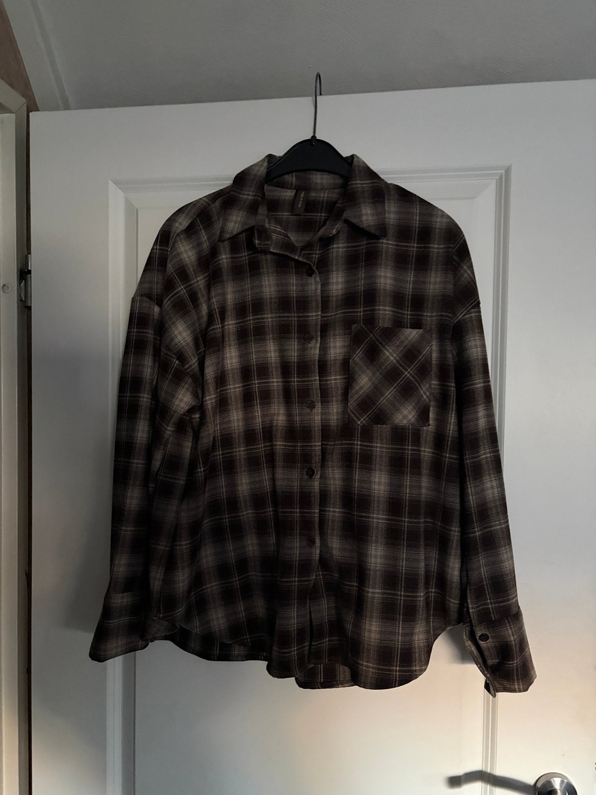 Mooie bruine geruite damesblouse maat 42/44, Ophalen of Verzenden, Zo goed als nieuw, Maat 42/44 (L), Bruin