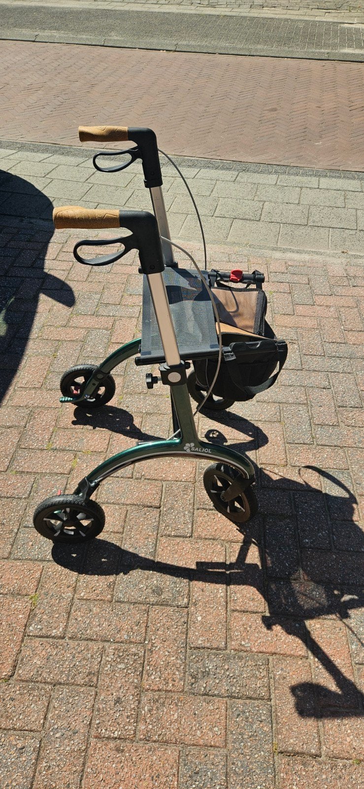 Rollator Saljol carbon, Ophalen of Verzenden, Opvouwbaar, Zo goed als nieuw