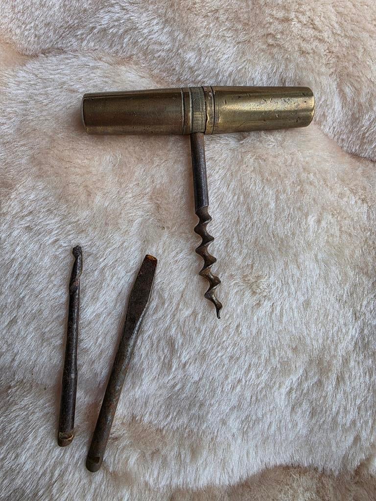 Oude messing zak multitool of roundlet met oa kurkentrekker, Antiek en Kunst, Antiek | Gereedschap en Instrumenten, Ophalen of Verzenden
