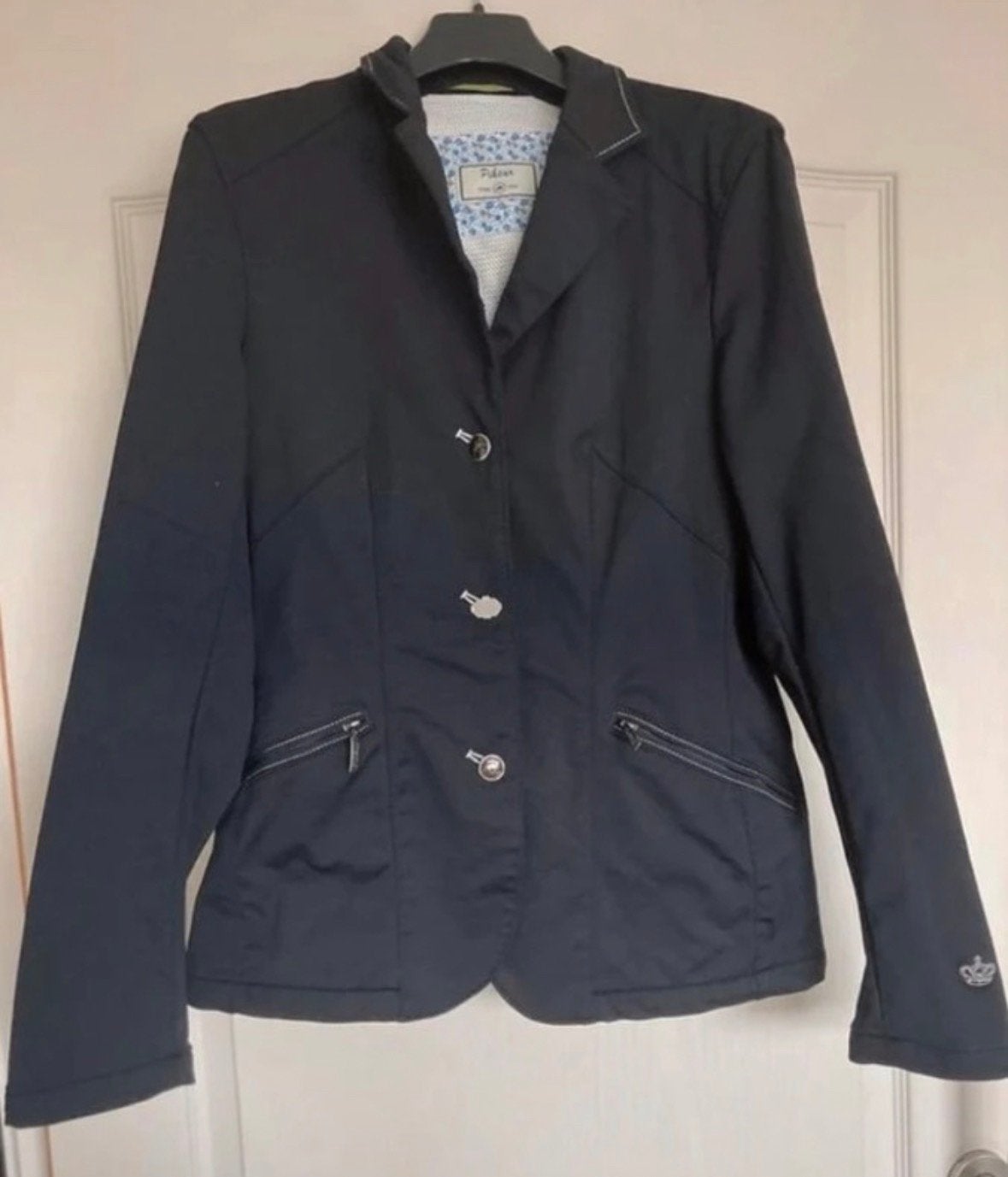 Wedstrijdjasje pikeur maat l, Dieren en Toebehoren, Paardrijkleding, Ophalen of Verzenden, Zo goed als nieuw, Dressuur, Bovenkleding
