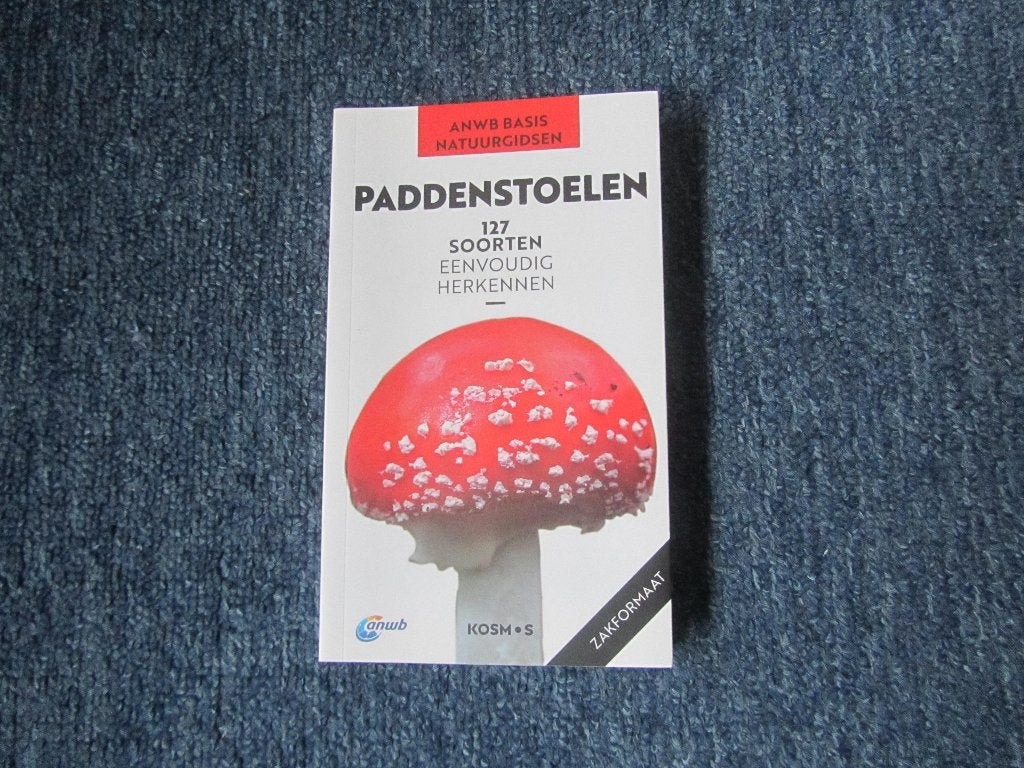 Paddenstoelen -ANWB gids, 125 blz. 127 soorten, Ophalen of Verzenden, Zo goed als nieuw, Vogels