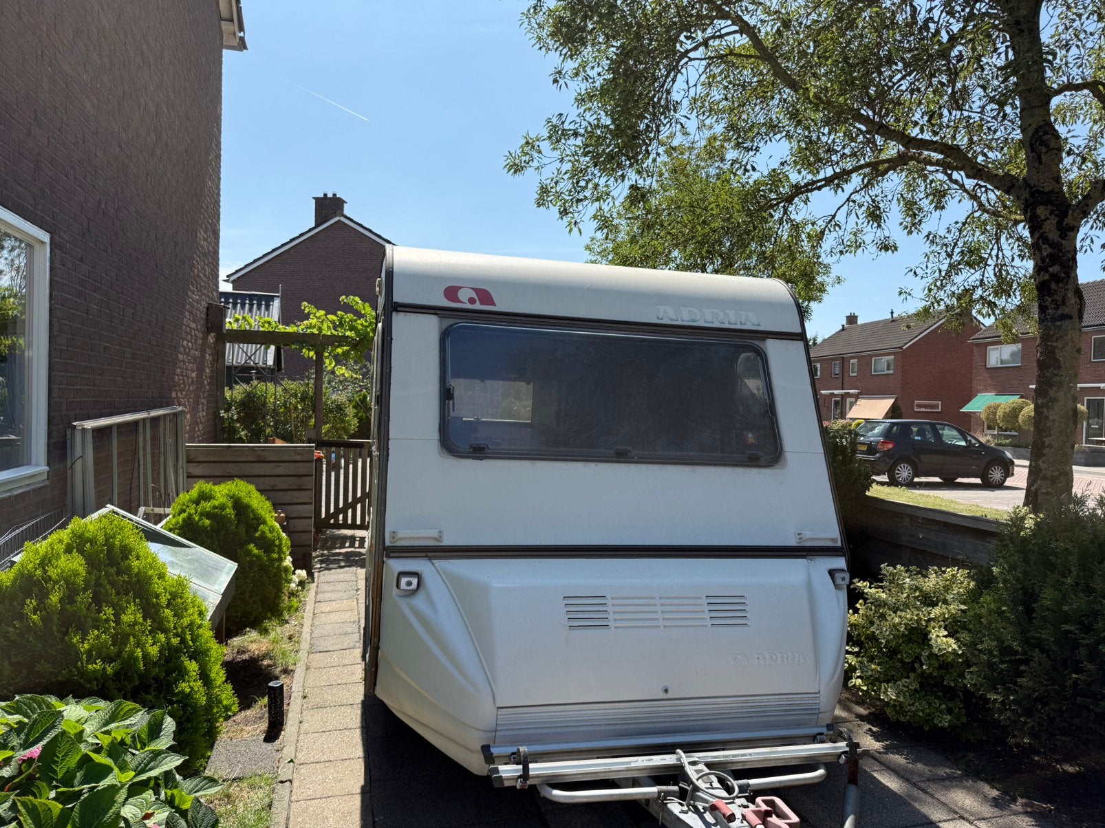 Adria Optima 425 TK Caravan, Rondzit, Omvormbare zithoek, Particulier, Adria
