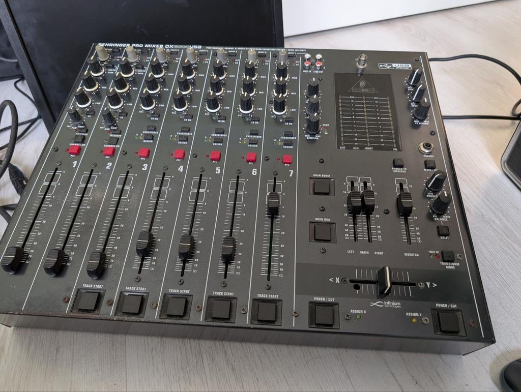 Behringer DX 2000 USB broadcast mixer, gebruikt, Ophalen of Verzenden, Gebruikt