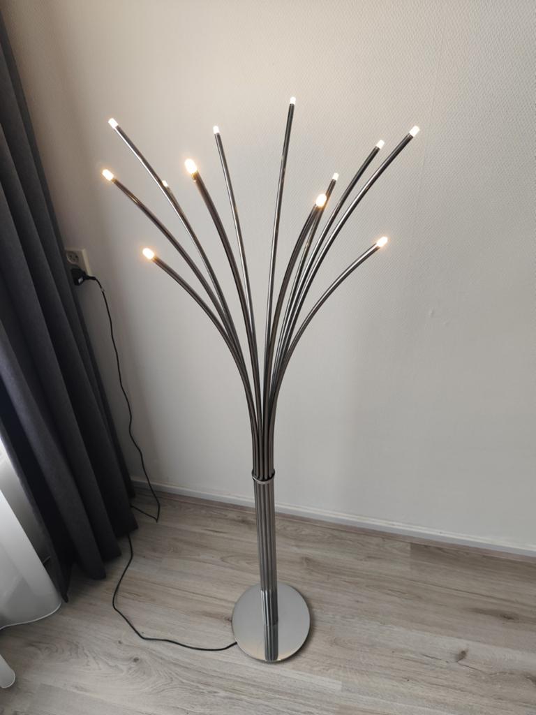 IKEA Hovnäs vloerlamp!, Huis en Inrichting, Ophalen of Verzenden, Gebruikt, Metaal, 100 tot 150 cm