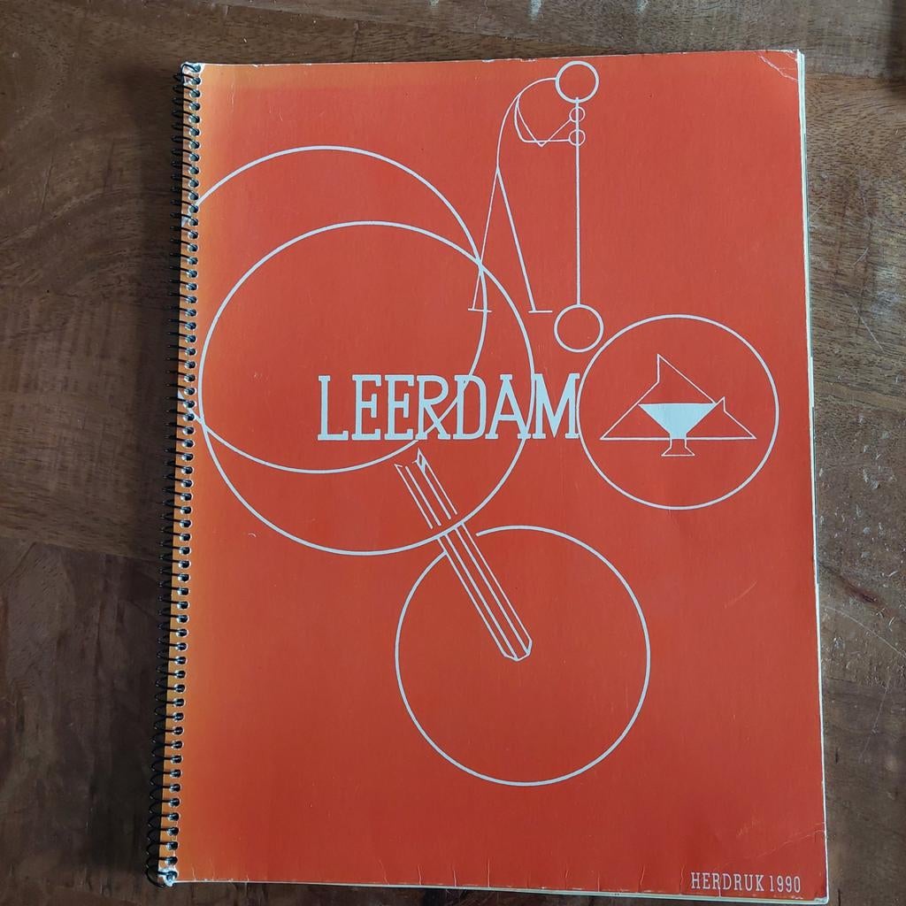 Leerdam Glas: Herdruk 1990 Catalogus, Ophalen of Verzenden, Gelezen