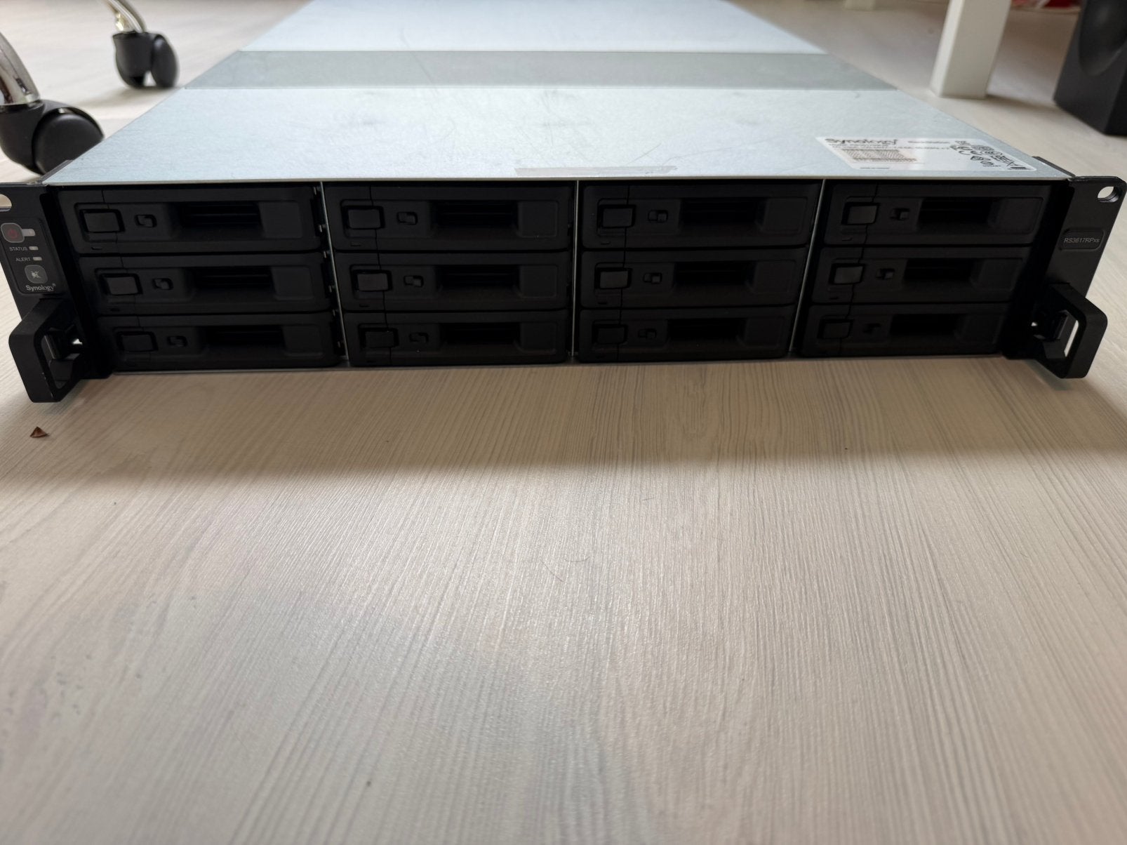 Synology RS3617RPXS NAS met 16GB werkgeheugen, Computers en Software, Ophalen, Gebruikt