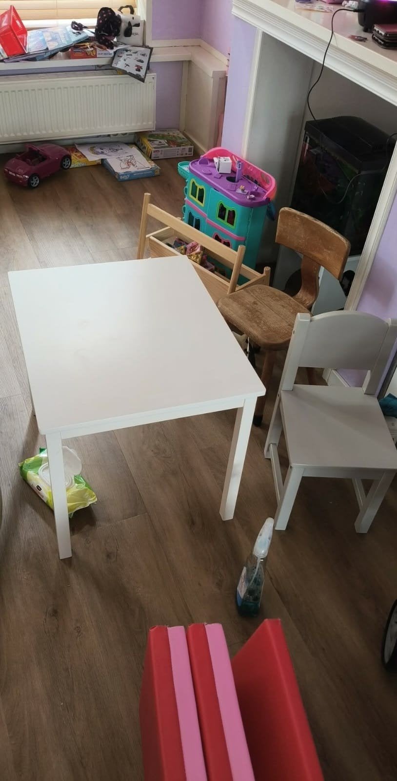 Witte kindertafel met stoeltje, Ophalen, Gebruikt, Tafel(s) en Stoel(en)