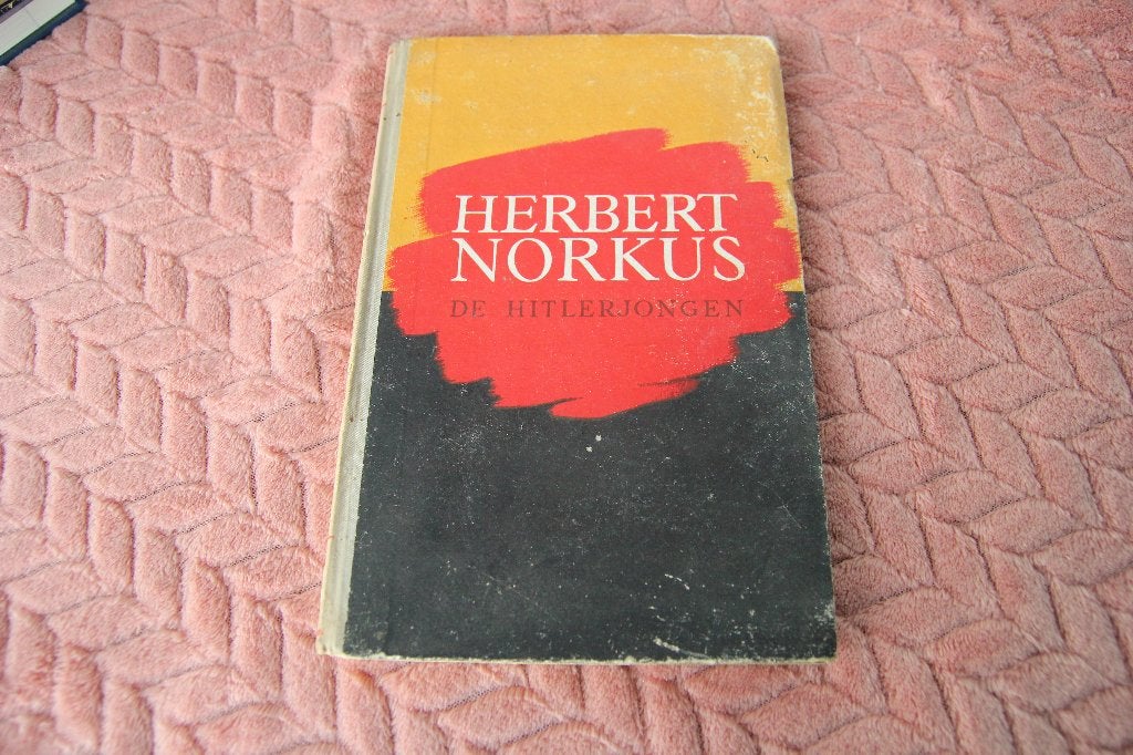Hertbert Norkus de hitlerjongen, Ophalen of Verzenden, Tweede Wereldoorlog, Gelezen, Overige onderwerpen