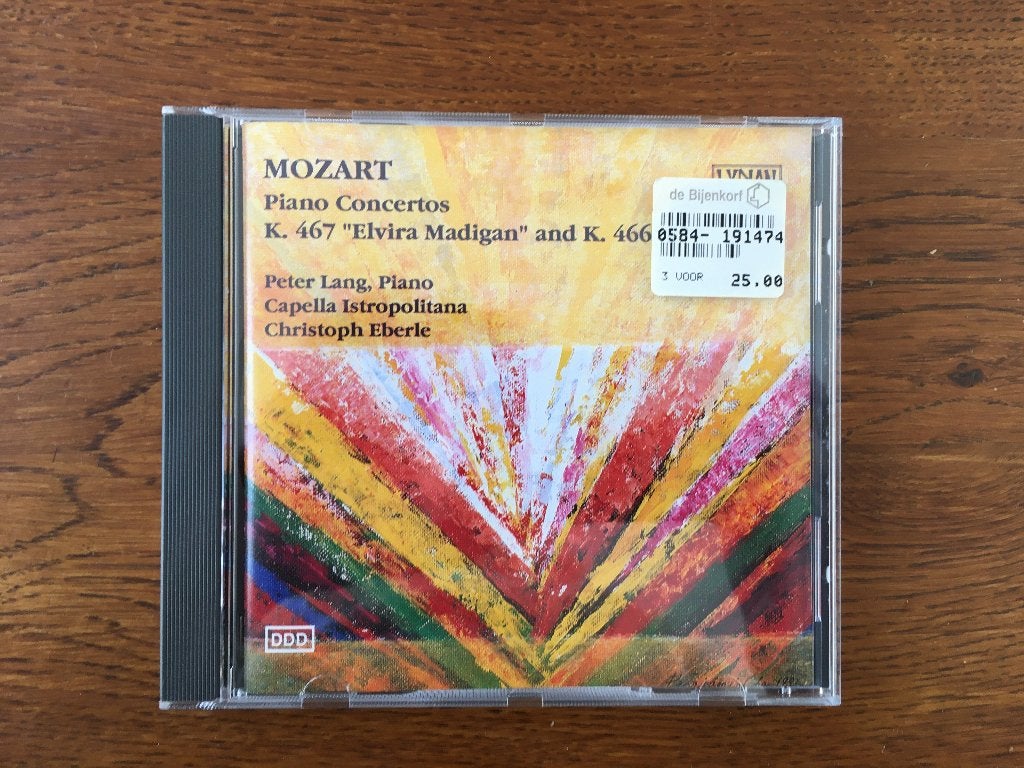 CD "Mozart" Piano Concertos, Ophalen of Verzenden, Classicisme, Zo goed als nieuw, Overige typen