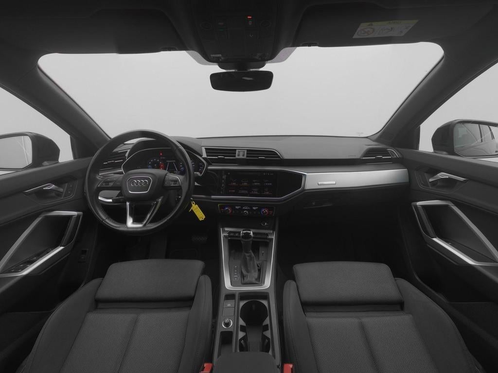 Audi Q3 35 TFSI 150 PK Advance | LED | Trekhaak | Navigatie, Stof, Euro 6, 4 cilinders, 150 pk