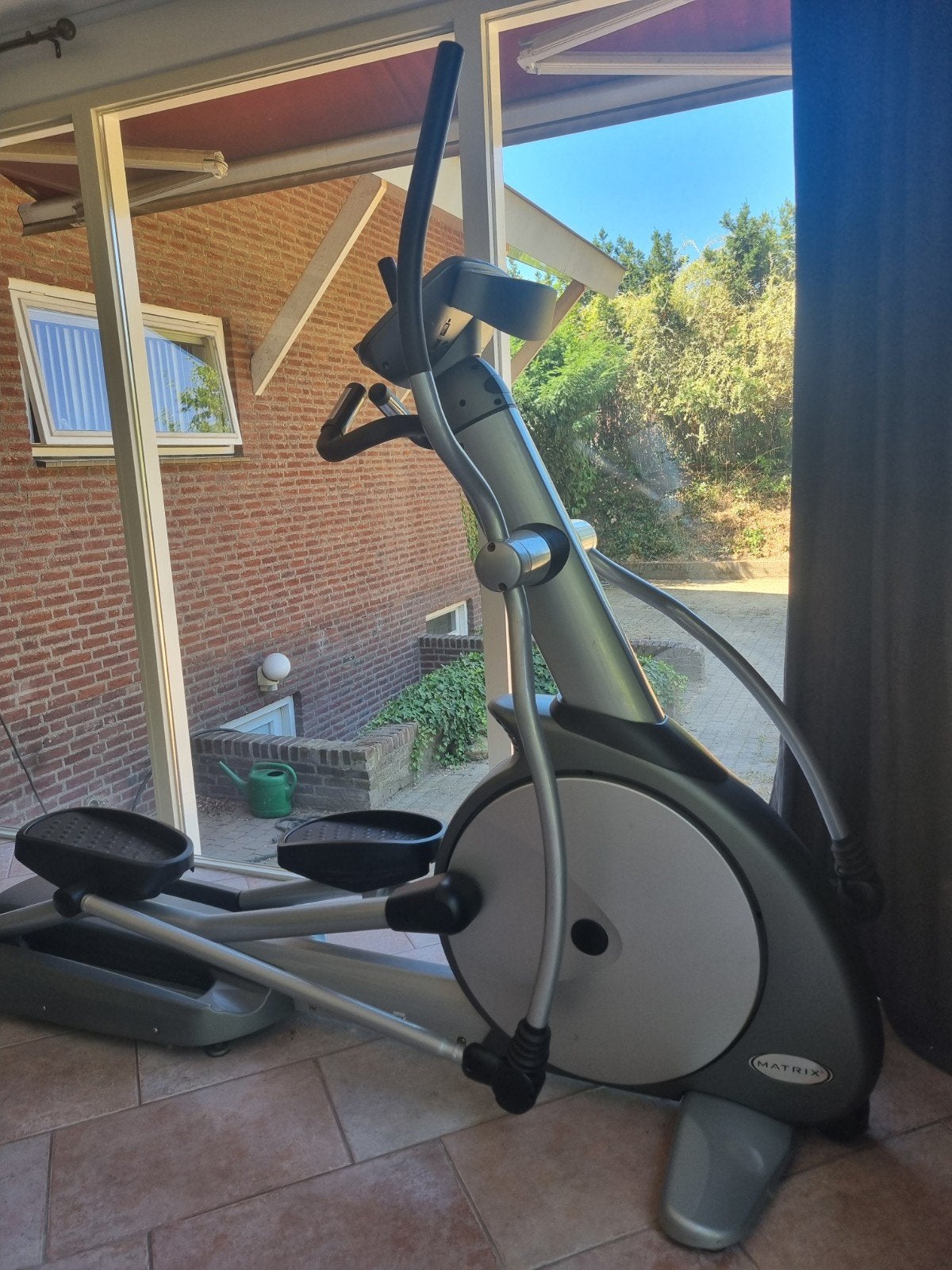 Matrix Crosstrainer - Zo goed als nieuw, Sport en Fitness, Ophalen, Benen, Zo goed als nieuw, Crosstrainer