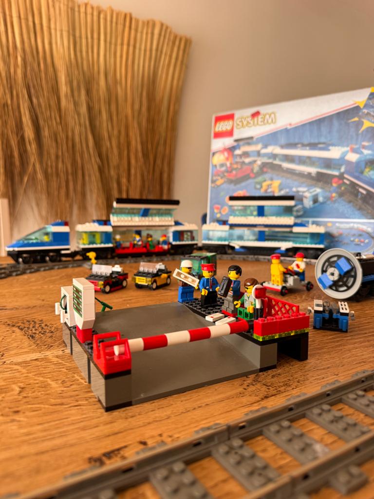 Lego trein 4561 en extra’s, Kinderen en Baby's, Speelgoed | Duplo en Lego, Ophalen, Zo goed als nieuw, Lego