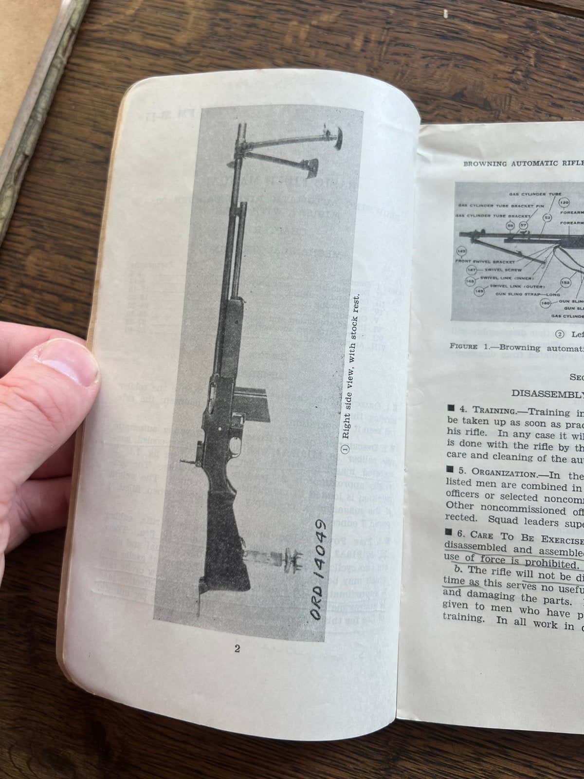 WO2 Amerikaans BAR Browning Automatic Rifle voorschrift 1940, Verzamelen, Verzenden, Nederland, Boek of Tijdschrift