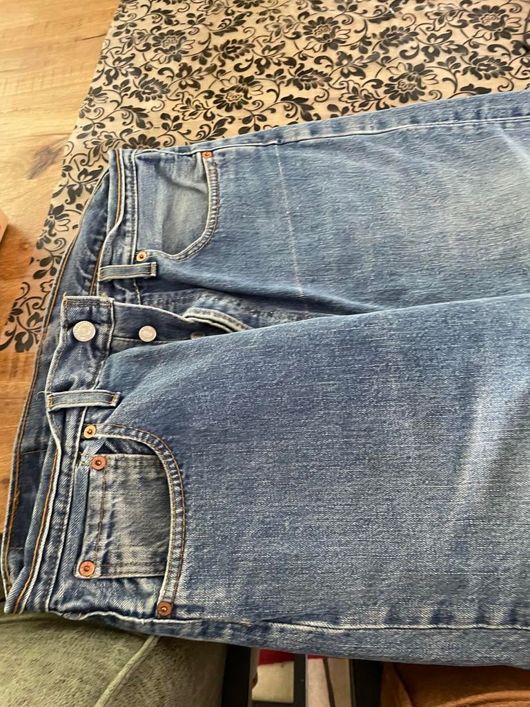 Levi's spijkerbroek - W33/W34, Ophalen of Verzenden, Gedragen, Blauw, W33 - W34 (confectie 48/50)