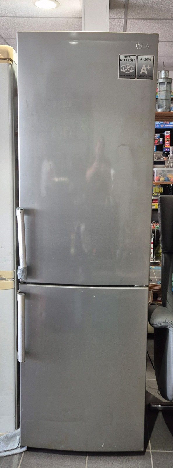 Lg A+ no frost koelvriescombinatie, Ophalen, Gebruikt, 200 liter of meer, 160 cm of meer