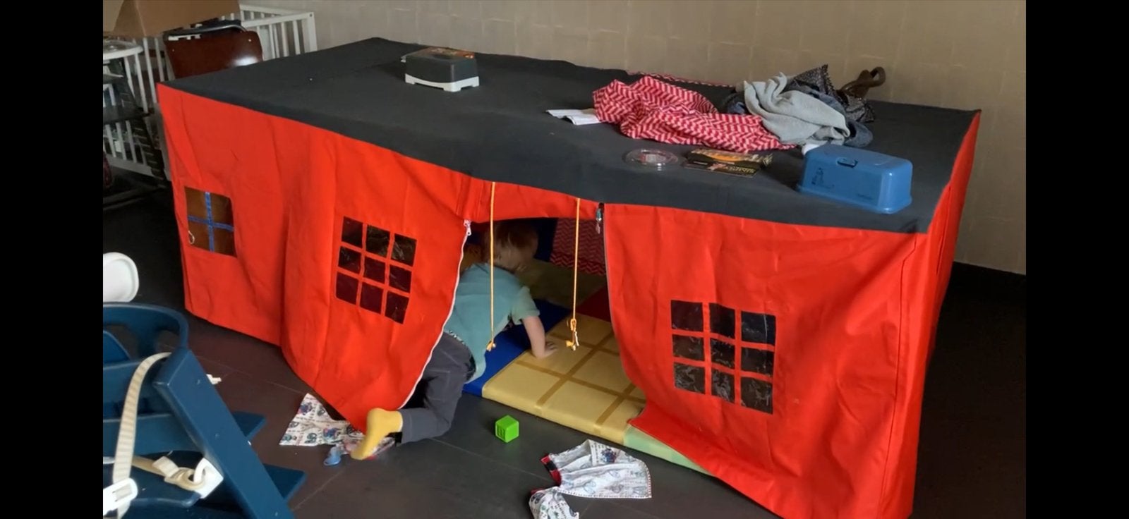 Speeltent voor over de tafel 220x100x75cm, Ophalen of Verzenden, Gebruikt