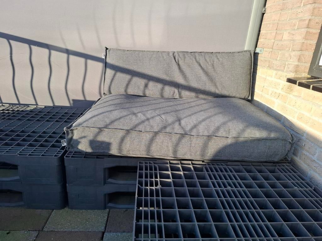 Karwei Urban kussenset, Ophalen