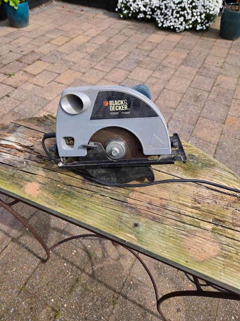 Black & Decker afkortzaag 1100W, Ophalen