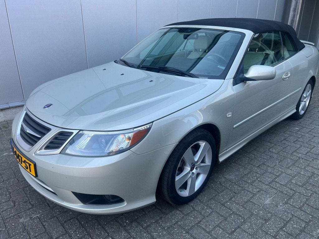 Saab 9-3 20 ltr automaat origineel 210 pk., Auto's, Gebruikt, Huisgarantie, 4 cilinders, 4 stoelen