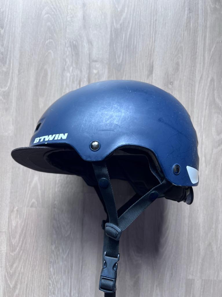 Watersport helm Volwassen Maat L/XL, Watersport en Boten, Watersportkleding, ., Ophalen of Verzenden, ., Dame of Heer