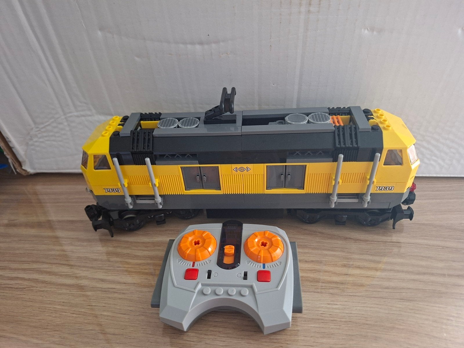 lego trein locomotief uit de set 7939, Kinderen en Baby's, Ophalen of Verzenden, Zo goed als nieuw