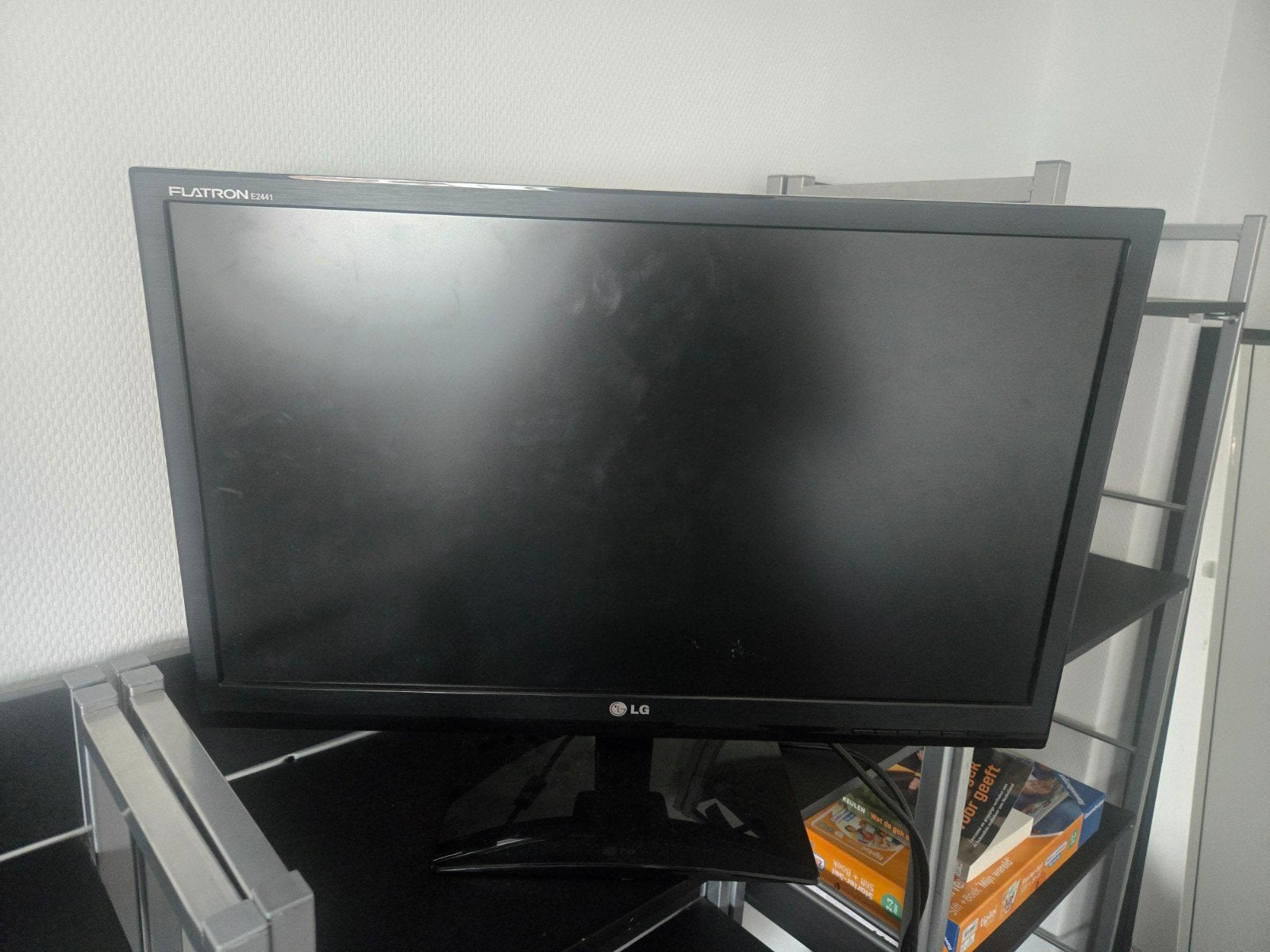 LG Flatron E2441VX Monitor - Full HD LED Scherm, Gaming, Gebruikt, Ophalen of Verzenden, LG