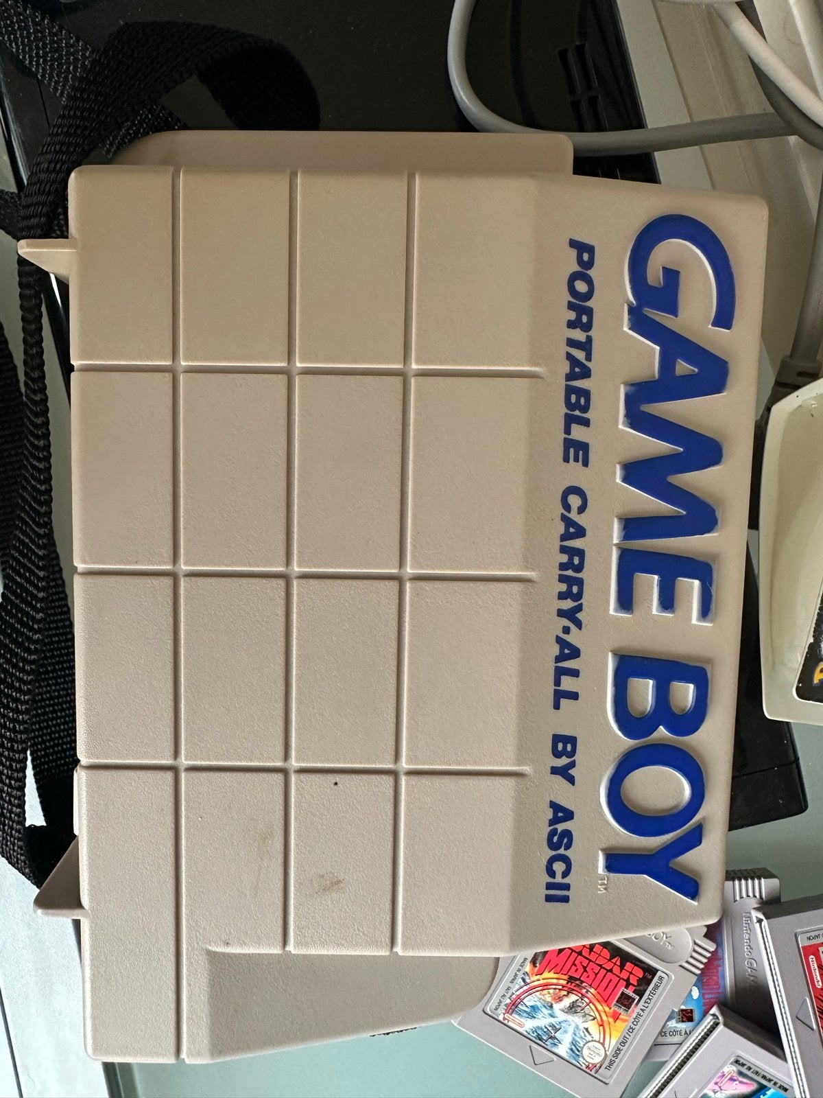 Game Boy Classic koffer, Spelcomputers en Games, Ophalen of Verzenden, Gebruikt, Game Boy Classic, Met games