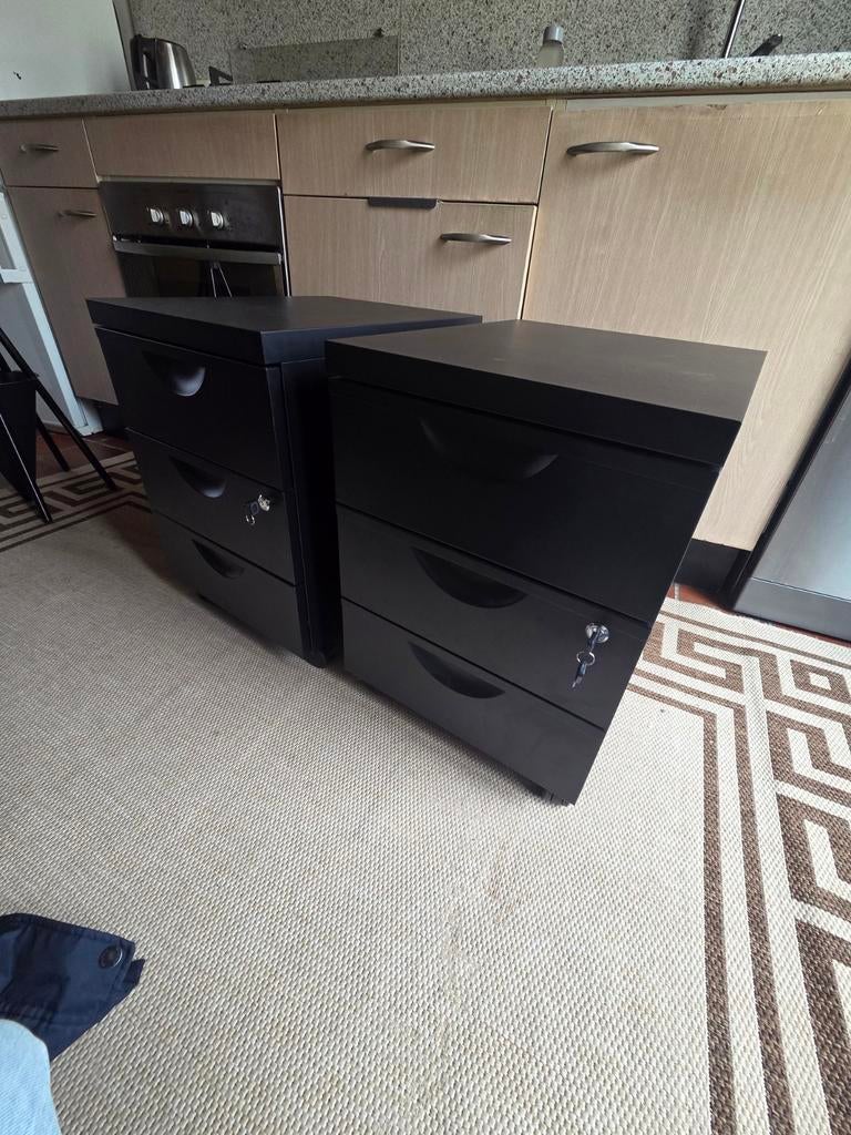 Erik ladeblok ikea, Ophalen, Minder dan 50 cm, Zo goed als nieuw, Met lade(s)