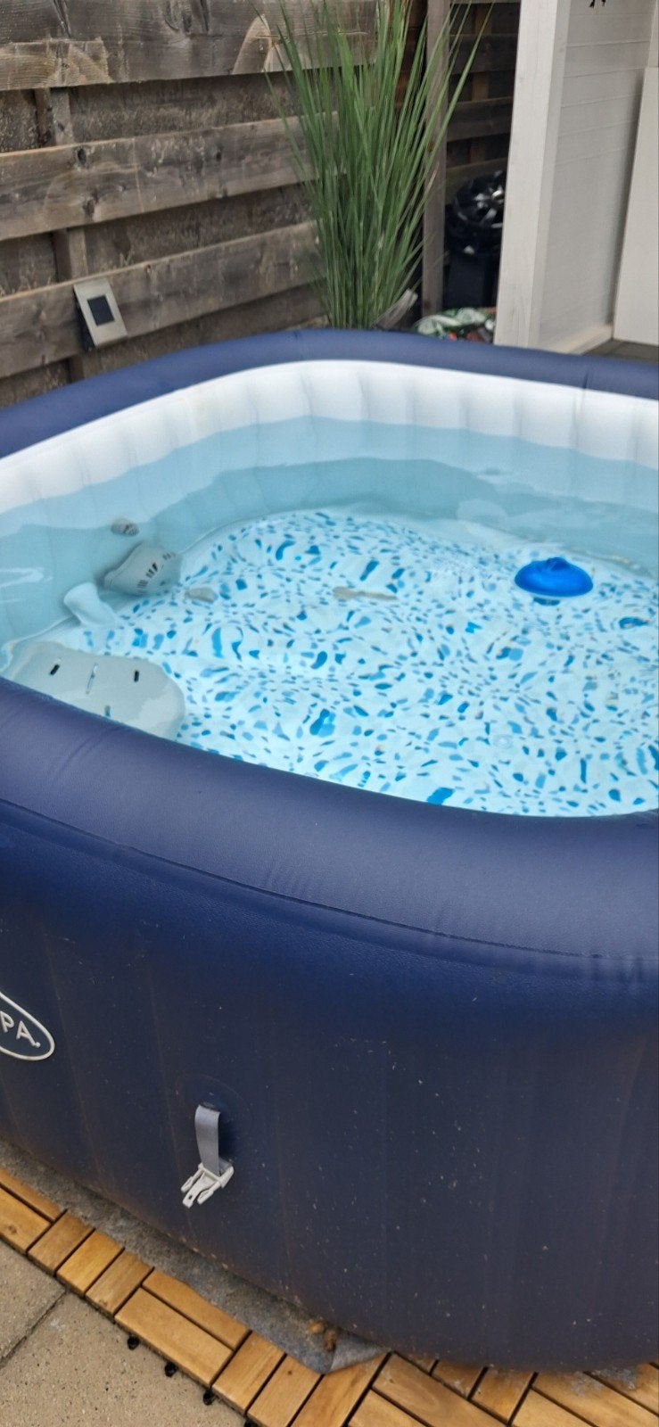 Complete  jacuzzi, Ophalen, Pomp